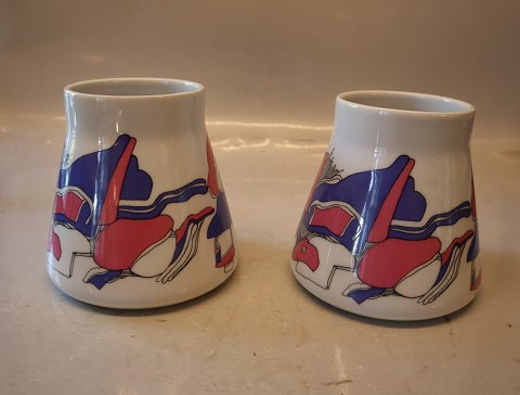 B&G 6026-1853 Vase decorated by Steen Lykke Madsen 12.5 x 13 cm Signed Steen B&G Porcelain