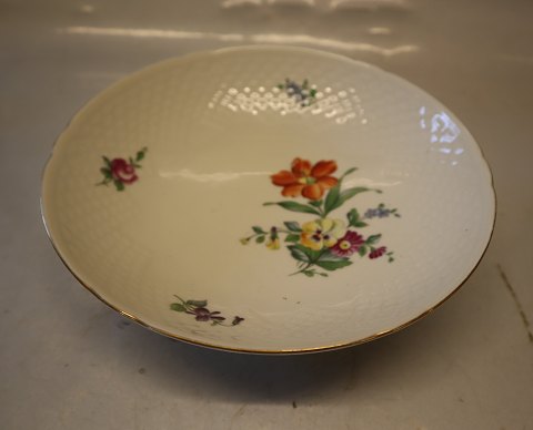 223 Skål på fod, (mellem) 7 x 20 cm (428) B&G Saksisk Blomst - Creme