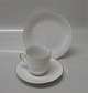 Opus B&G  Dele til Spise- og Kaffestel Hvid Ballerina med guldkant SE LISTE